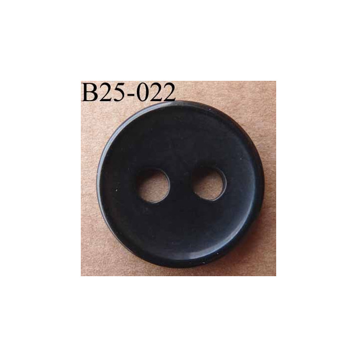 bouton 25 mm  couleur noir brillant 2 gros trous (diamètre 5 millimètres) épaisseur 4 mm