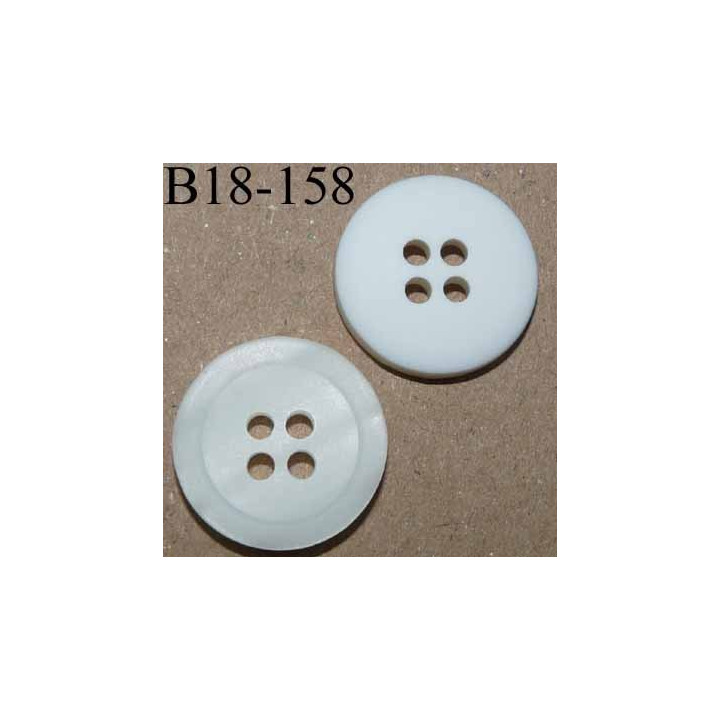 bouton 18 mm couleur blanc reflets nacrés 4 trous diamètre 18 mm