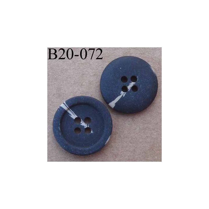 bouton 20 mm couleur marron foncé mat  avec trace marron clair 4 trous diamètre 20 mm 