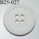 bouton 25 mm couleur blanc aspect strié 4 trous diamètre 25 millimètres