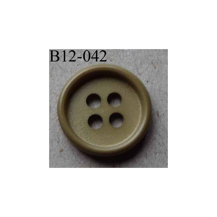 bouton 12 mm couleur beige kaki 4 trous diamètre 12 millimètres