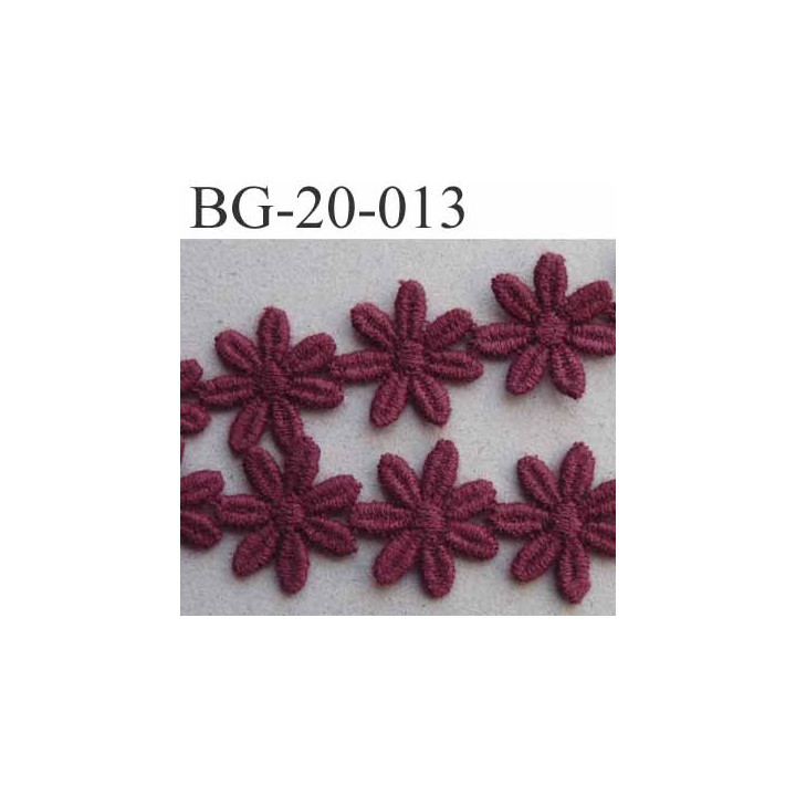 galon ruban guipure motif fleur marguerite double face couleur bordeaux  cerise superbe largeur 20 mm prix au mètre