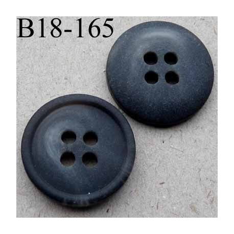 bouton diamètre 18 millimètres couleur gris anthracite avec touche de gris clair 4 trous diamètre 18 mm