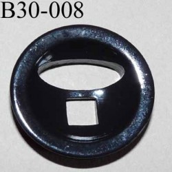 bouton fantaisie 30 mm  couleur noir brillant  2 gros trous (diamètre 7 mm et 20 mm) épaisseur 6 mm