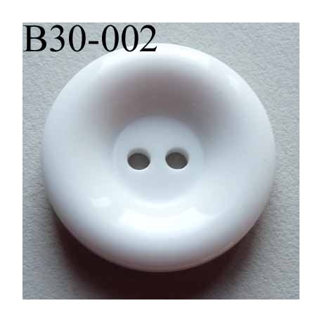 bouton 30 mm couleur blanc brillant 2 trous épaisseur 6 mm