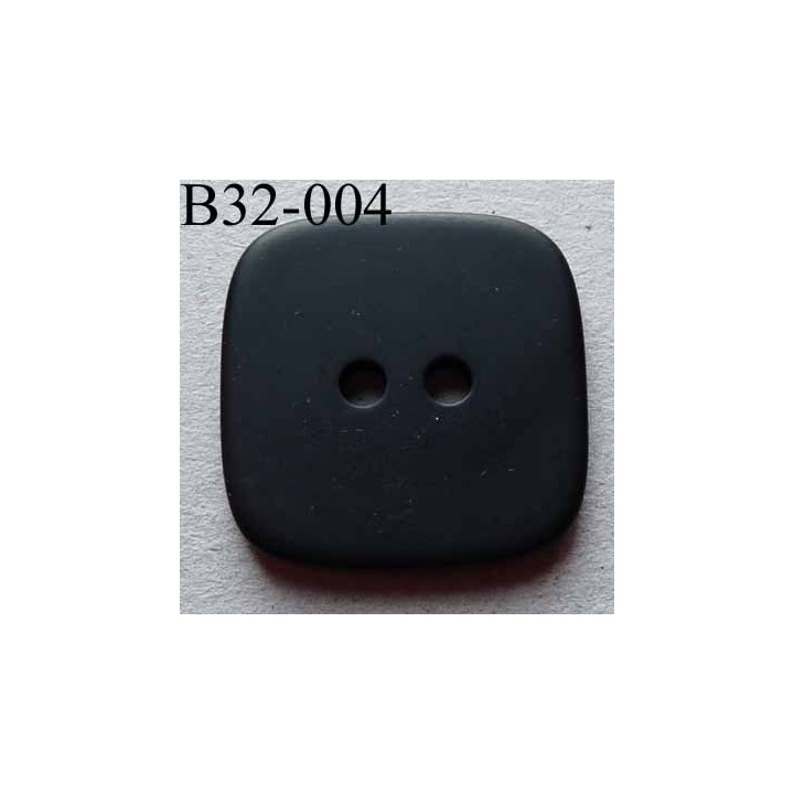 bouton 32 mm forme carré couleur noir mat 2 trous diamètre 32 millimètres épaisseur 4 mm