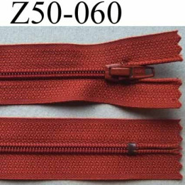 fermeture zip à glissière longueur 50 cm largeur 2.5 cm  couleur rouille non séparable zip nylon largeur 4 mm 