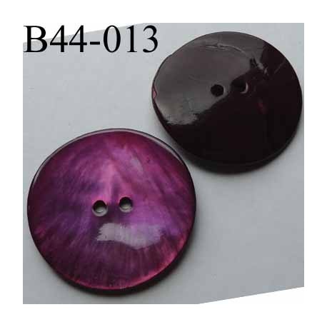 bouton diamètre 44 mm en nacre couleur rose violet 2 trous diamètre 44 mm