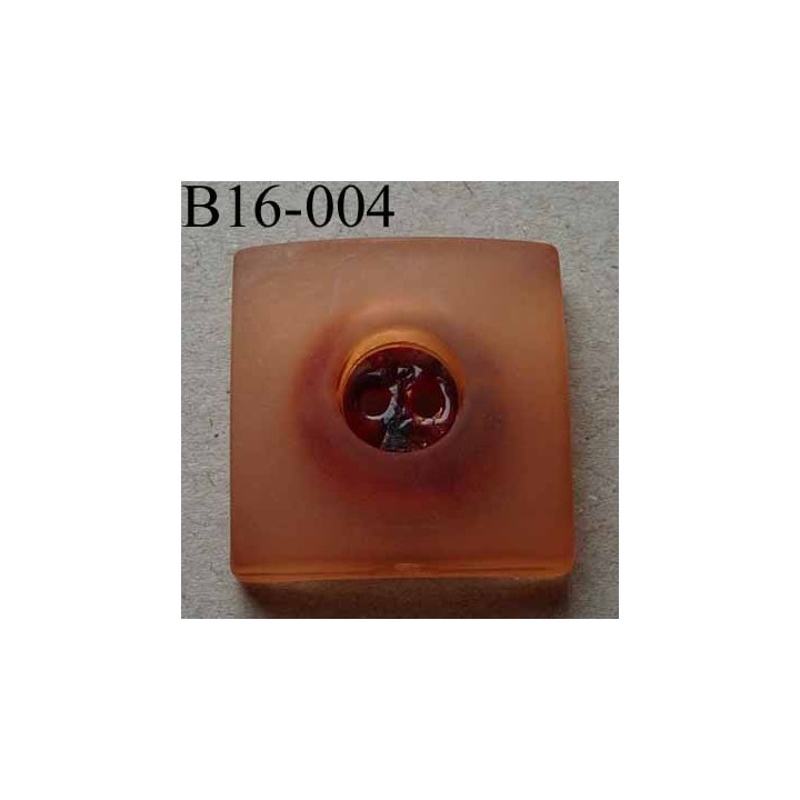  bouton carré diamètre 16 mm en nacre et résine couleur orange  2 trous diamètre 16 mm