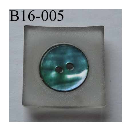  bouton carré diamètre 16 mm en nacre et résine couleur bleu 2 trous diamètre 16 mm