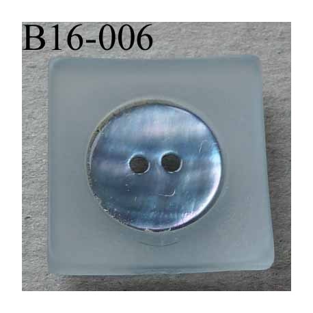  bouton carré diamètre 16 mm en nacre et résine couleur bleu clair 2 trous diamètre 16 mm