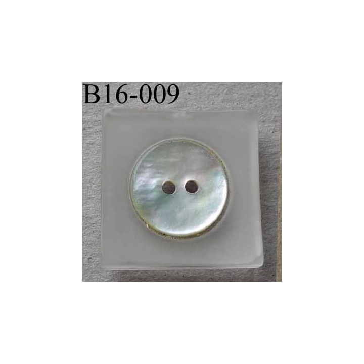  bouton carré diamètre 16 mm en nacre et résine couleur blanc 2 trous diamètre 16 mm