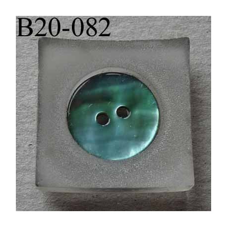  bouton carré diamètre 20 mm en nacre et résine couleur bleu turquoise 2 trous diamètre 20 mm