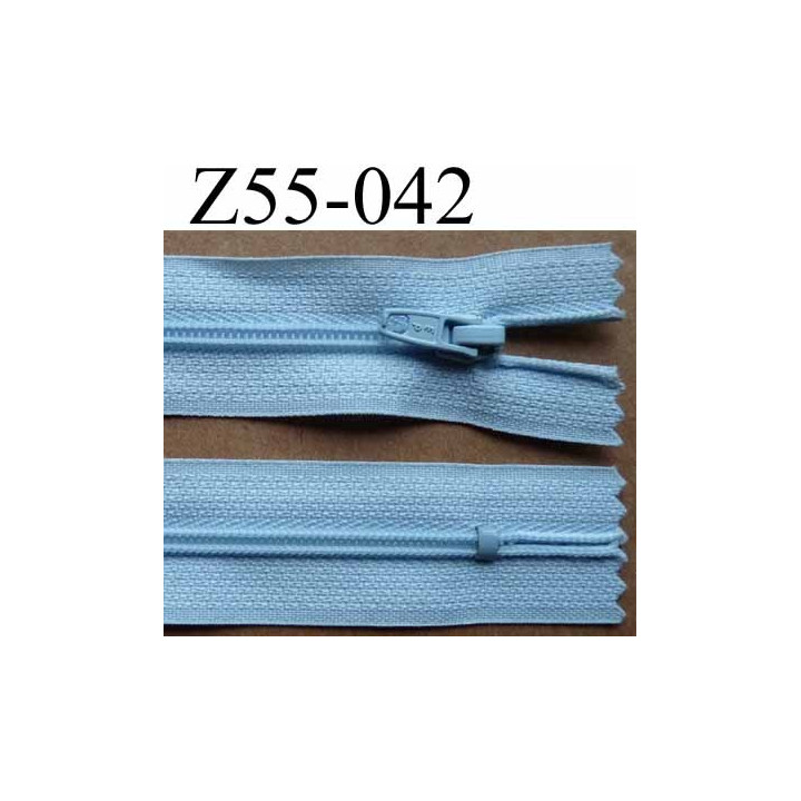 fermeture zip à glissière longueur 55 cm couleur bleu ciel non séparable largeur 2.5 cm glissière nylon largeur 4 mm