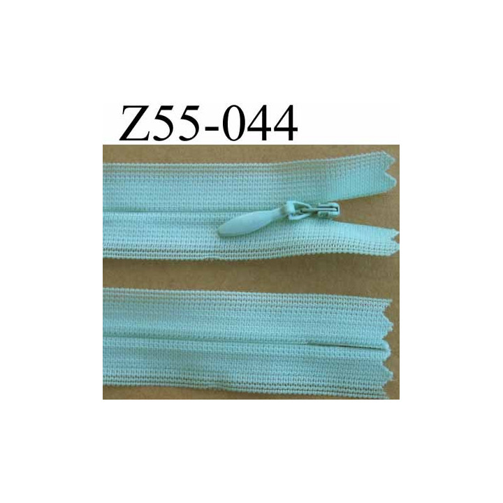 fermeture zip invisible longueur 55 cm couleur vert  non séparable largeur 2.2 cm glissière nylon largeur 4 mm