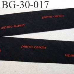 biais à plier PIERRE CARDIN couleur noir et texte en rouge largeur 30 mm prix au mètre