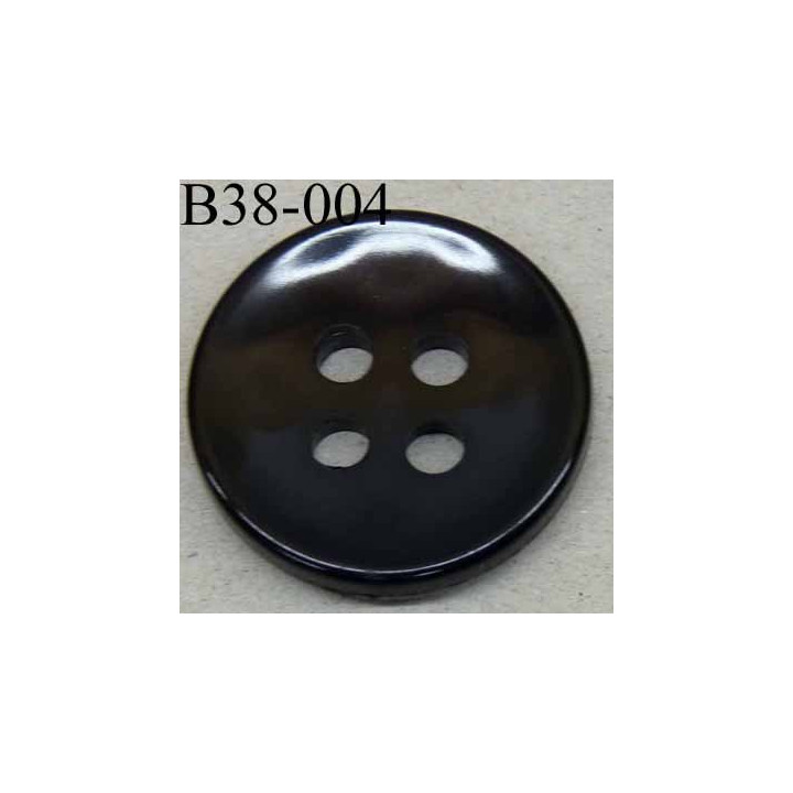 bouton 38 mm  couleur noir 4 gros trous (diamètre 6 millimètres) épaisseur 5 mm