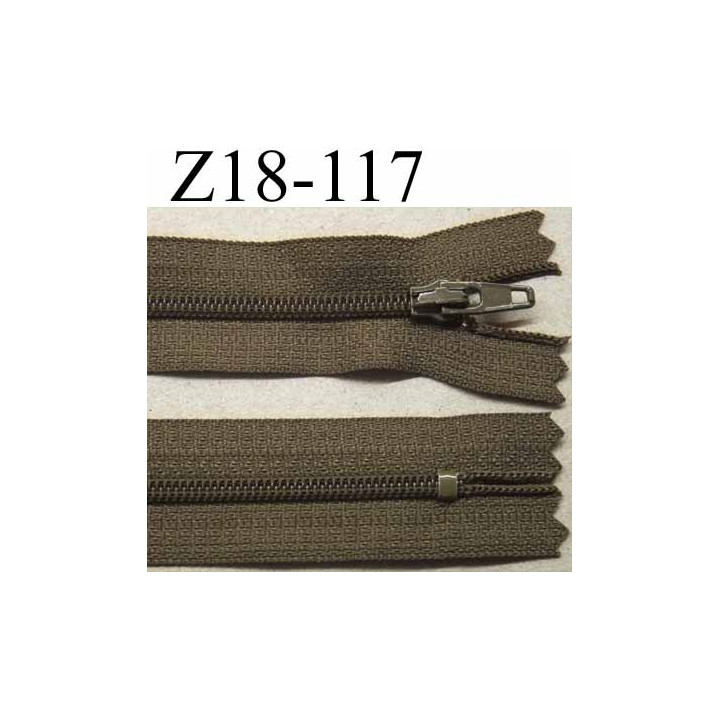 fermeture zip à glissière longueur 18 cm couleur vert kaki  non séparable largeur 2.5 cm glissière nylon largeur du zip 4 mm