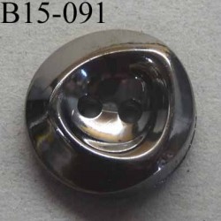 bouton fantaisie assymétrique 15 mm pvc couleur acier effet métal 2 trous diamètre 15 millimètres