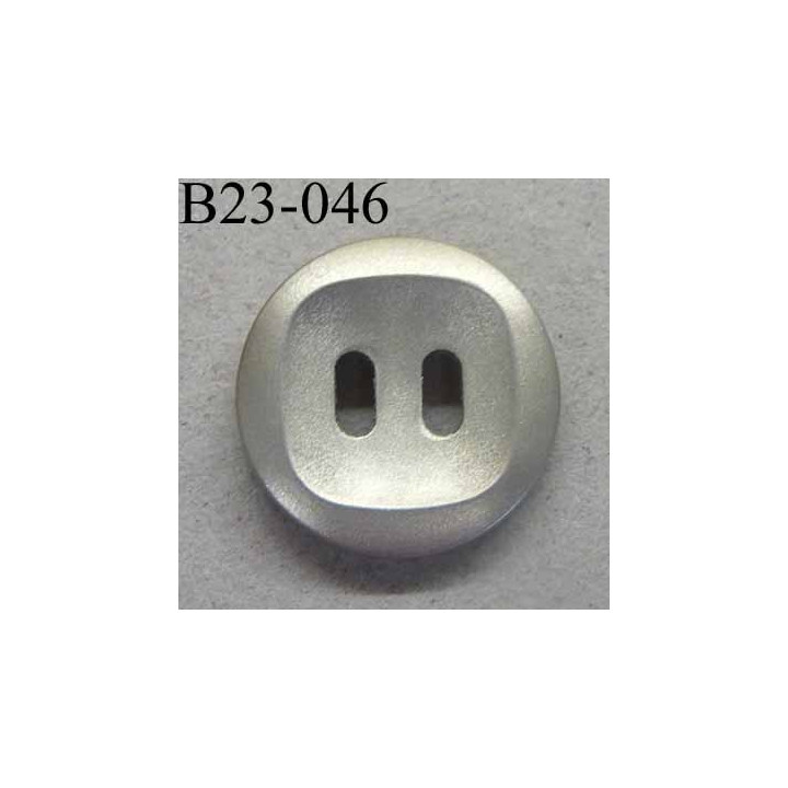 bouton 23 mm  pvc couleur nickel satiné imitation métal 2 trous ovales diamètre 23 millimètres