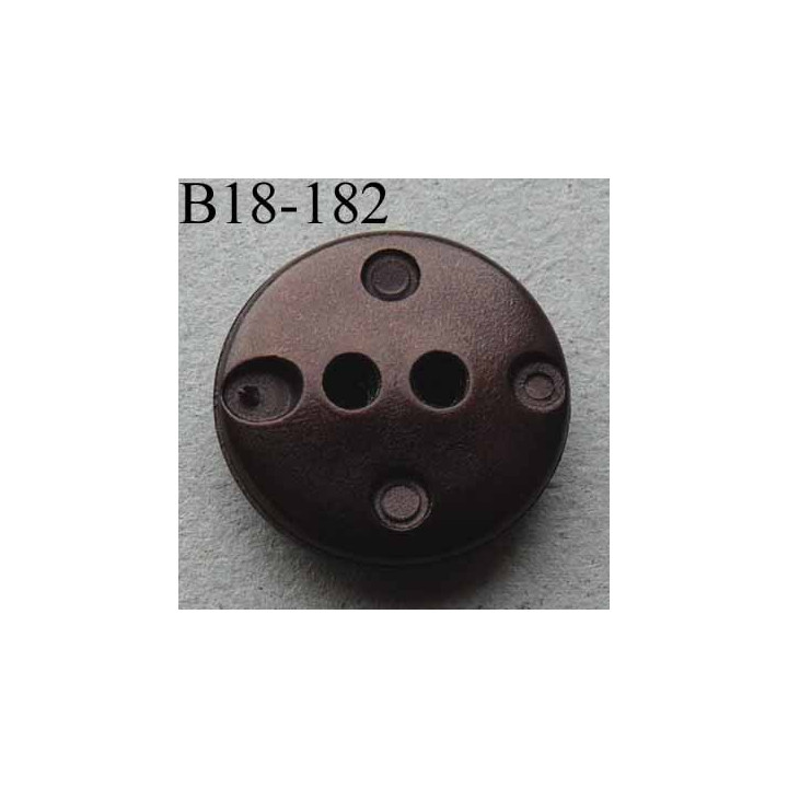 bouton fantaisie diamètre 18 mm 2 trous couleur chocolat satiné diamètre 18 mm