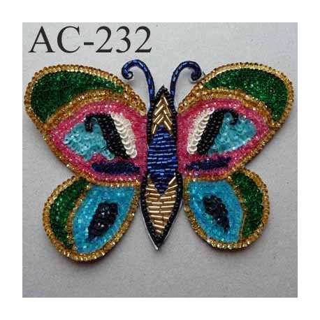 ornement applique écusson empiècement PAPILLON avec perles multicolores à coudre 