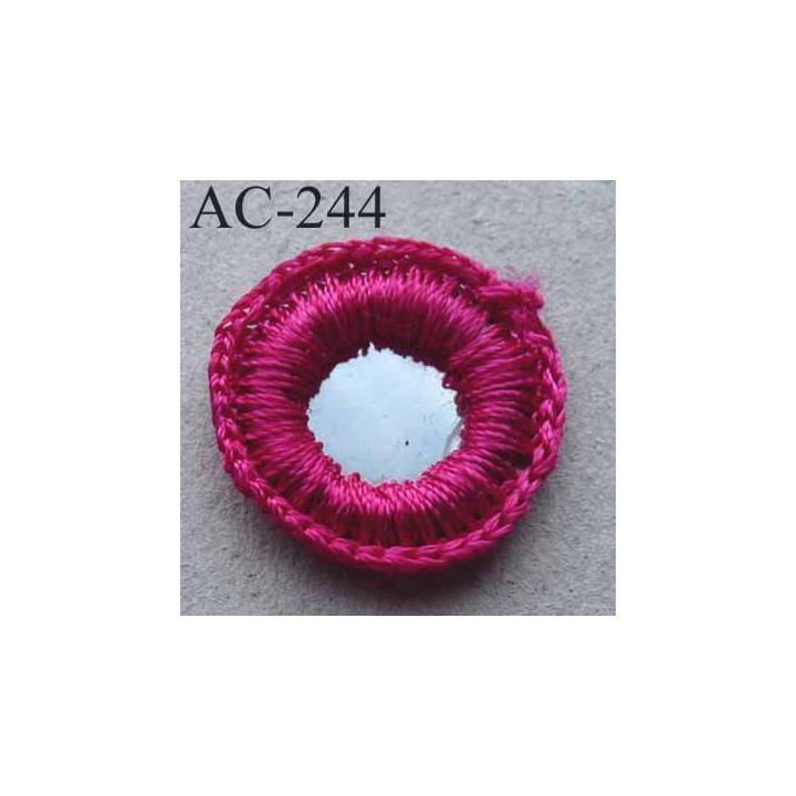 ornement décor couture sequins effet "petit miroir" pourtour fil de couleur fushia diamètre 17 mm