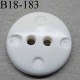 bouton haut de gamme diamètre 18 mm couleur blanc face non plane 2 trous diamètre 18 millimètres 