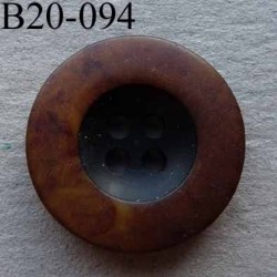 bouton haut de gamme diamètre 20 mm couleur marron et noir imitation bois 4 trous diamètre 18 millimètres 