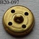 bouton 20 mm métal PIERRE CARDIN couleur cuivre accroche avec un anneau au dos 