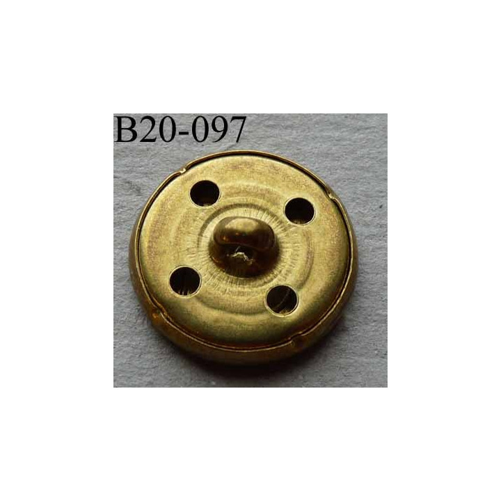 bouton 20 mm métal PIERRE CARDIN couleur cuivre accroche avec un anneau au dos 