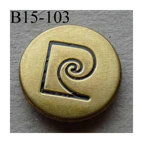 bouton 20 mm métal PIERRE CARDIN couleur cuivre accroche avec un anneau au dos 20 millimètres