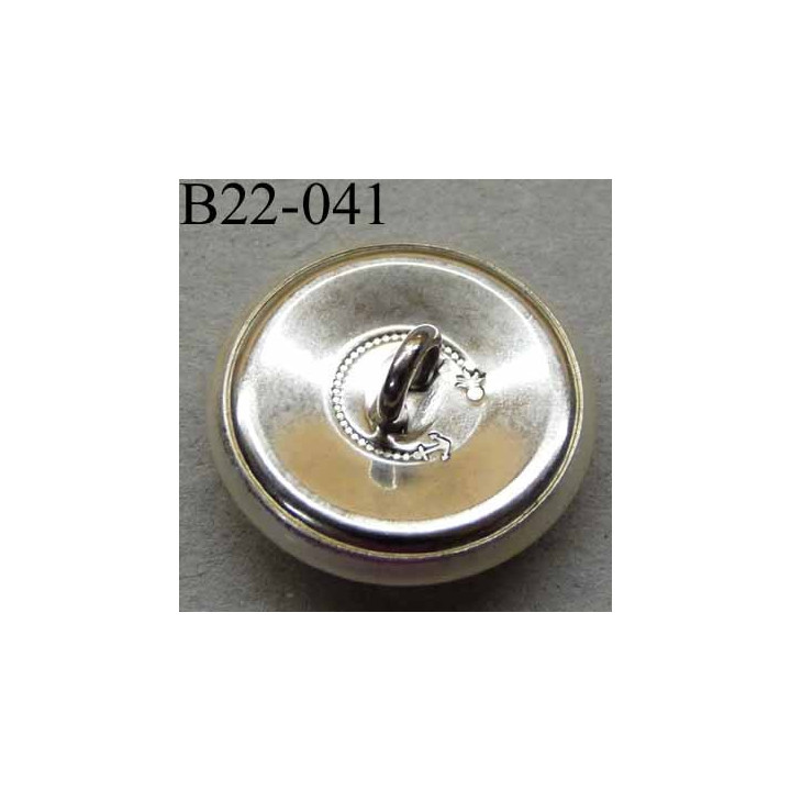 bouton 22 mm haut de gamme métal  couleur chromé accroche avec un anneau au dos 22 millimètres