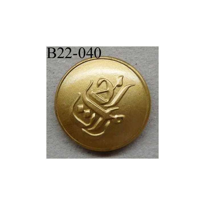 bouton 22 mm haut de gamme métal couleur doré avec motif décoratif en relief accroche avec un anneau au dos 22 millimètres