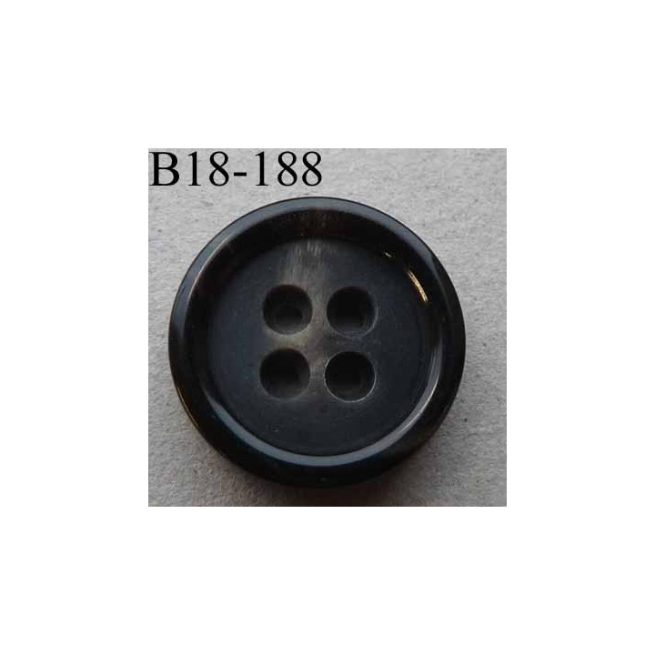 bouton 18 mm haut de gamme couleur noir légèrement marbré marron beige avec bordure 4 trous 