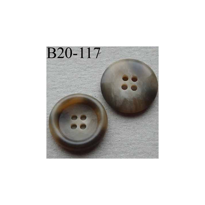 bouton 20 mm haut de gamme couleur beige marbré 4 trous 