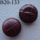 bouton cuir 20 mm haut de gamme couleur marron accroche un anneau