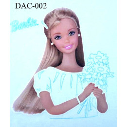 transfert BARBIE au bouquet de fleurs  hauteur 20 cm largeur 17 cm