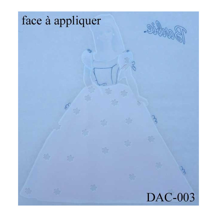 transfert BARBIE hauteur 21 cm largeur 20 cm