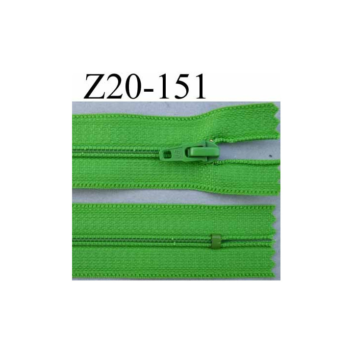 fermeture zip à glissière longueur 20 cm couleur vert non séparable zip nylon largeur 2.5 cm largeur du zip 4 mm