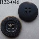bouton 22 mm haut de gamme siglé VUARNET couleur noir imitation vieux bouton usé 4 trous 