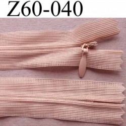 fermeture zip invisible longueur 60 cm couleur beige rosé non séparable largeur 2.5 cm glissière nylon largeur 4 mm