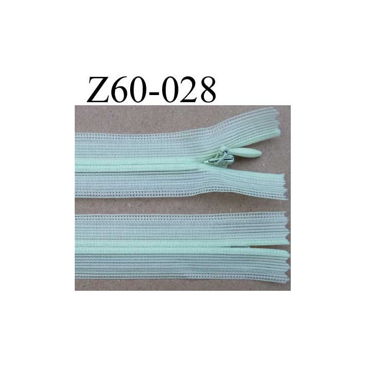 fermeture zip invisible longueur 60 cm couleur vert clair non séparable largeur 2.3 cm glissière nylon largeur 4 mm