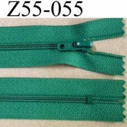 fermeture zip à glissière longueur 55 cm couleur vert emeraude non séparable largeur 2.5 cm glissière nylon largeur 4 mm