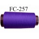 Cone de fil mousse texturé polyester fil n° 160 couleur violet longueur 1000 mètres fabriqué en France