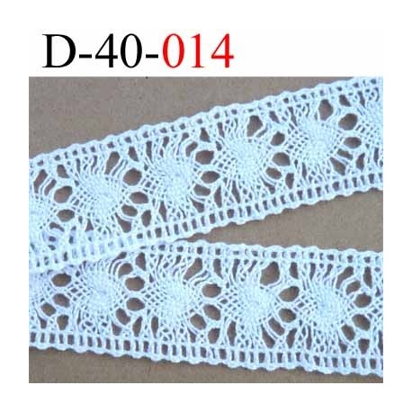 dentelle crochet ancienne en coton largeur 35 mm couleur blanc provient d'une vieille mercerie parisienne vendue au mètre