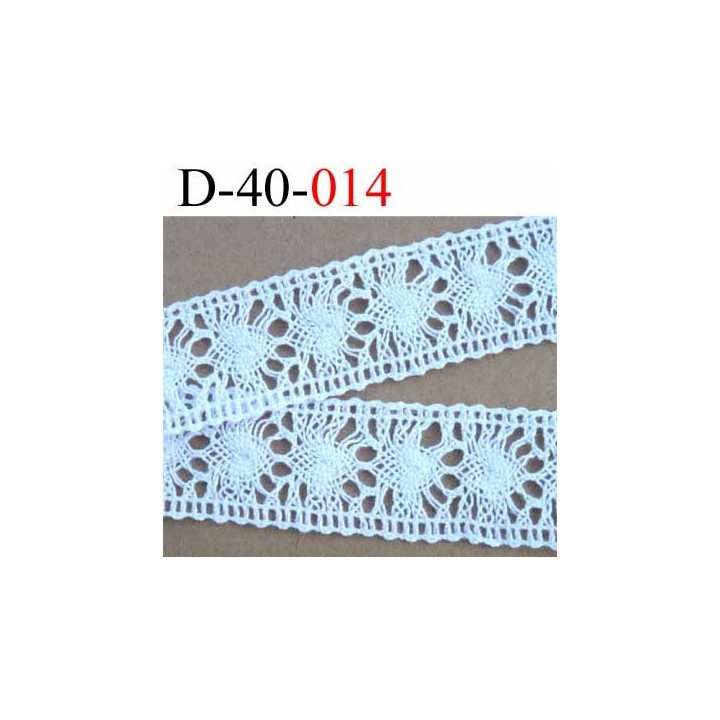 dentelle crochet ancienne en coton largeur 35 mm couleur blanc provient d'une vieille mercerie parisienne vendue au mètre