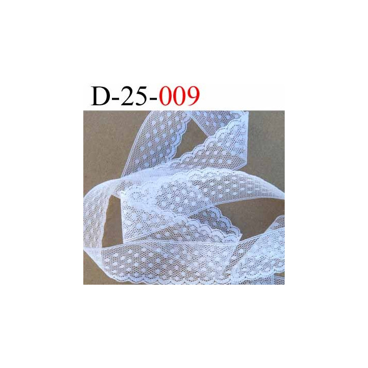 dentelle synthétique couleur blanc  motif mini fleurs et nid d'abeille largeur 25 mm prix au mètre