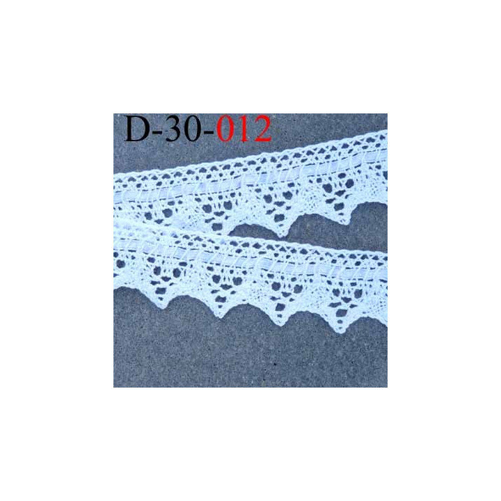 dentelle crochet avec ruban satin ancienne en coton largeur 30 mm couleur blanc provient d'une vieille mercerie parisienne 