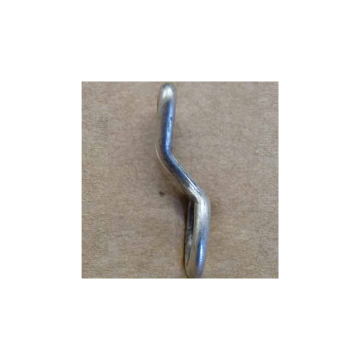etrier style serrure plié en métal façon etain ancien largeur 1.5 cm intérieur hauteur 2.3 cm idéal pour une sangle de 10 mm